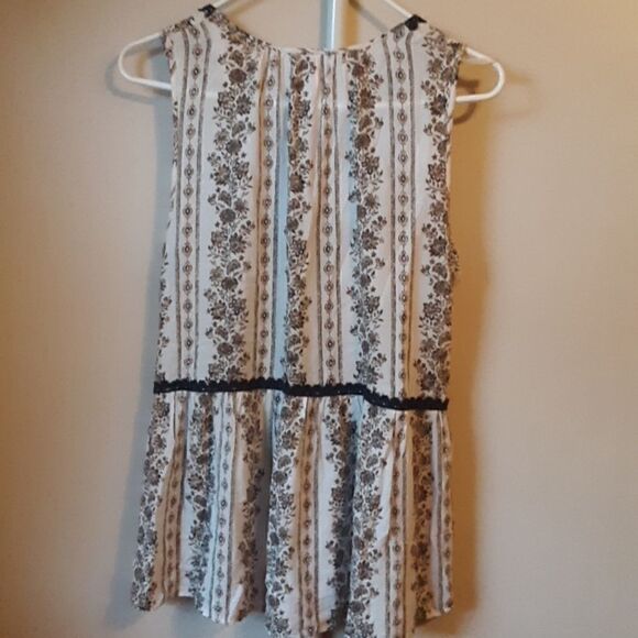 KNOX ROSE BOHO SLEEVELESS FLORAL PEPLUM TOP SIZE MEDIUM - Picture 2 of 2